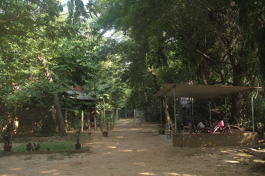 The Annex, Isai Ambalam Guest House Auroville Bagian luar foto