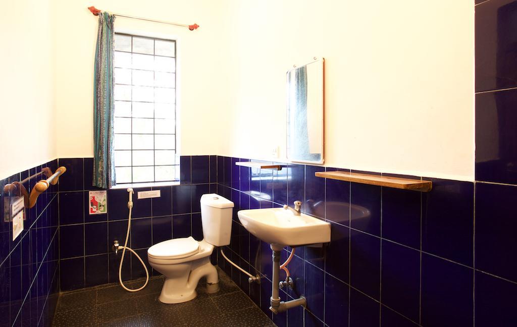 The Annex, Isai Ambalam Guest House Auroville Bagian luar foto
